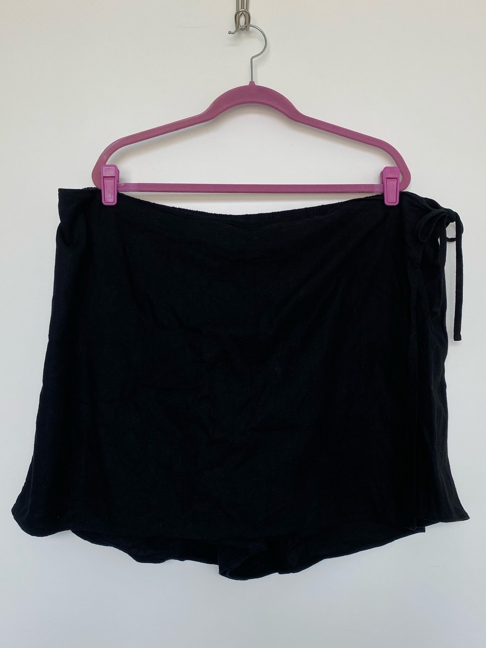 Old Navy High Waisted Linen Blend Wrap Front Mini Skort - Black 3X